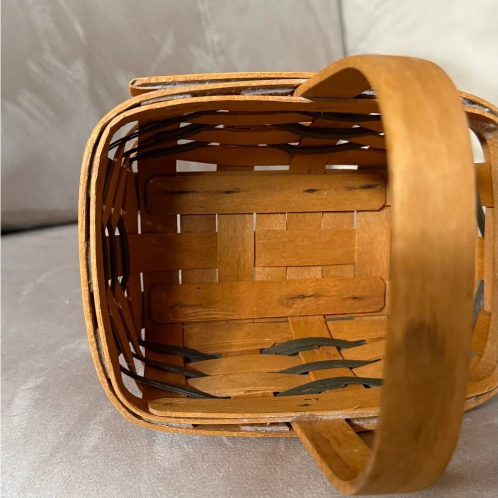 Longaberger Wooden Basket Blue Lining and Original Plastic Liner